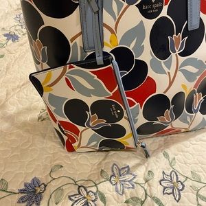 Kate spade reversible tote with wallet